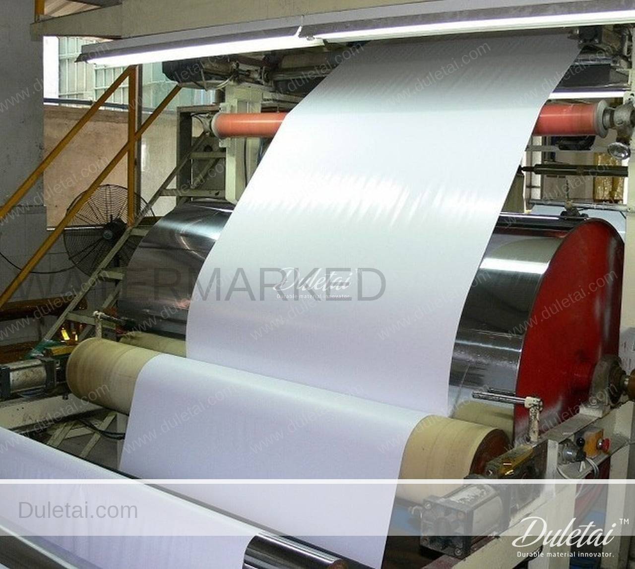 Permanent Adhesive Vinyl White Self Adhesive Vinyl for Solvent Printing -  China Outdoor Sign Vinyl, Self Adhesive Vinyl Rolls